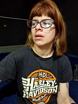 Carlafoxxx online show from September 12, 2025, 5:24 pm