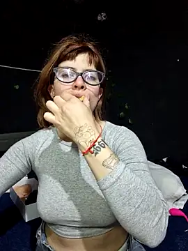 Carlafoxxx online show from September 9, 2025, 9:02 pm