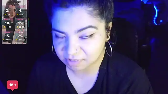 kimmiakiss22 online show from March 27, 2026, 1:47 am