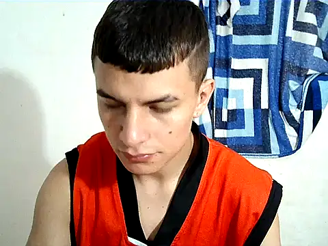 Snapshot of SHAT_SEX chatting on October 16, 2025, 1:52 pm SHAT SEX online show from October 16, 2025, 1:52 pm