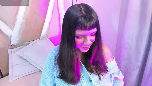 xhinata hyugax online show from November 12, 2025, 11:08 pm