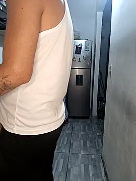 catire2323 online show from March 13, 2026, 1:21 am