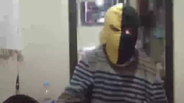 asira39 online show from November 14, 2025, 10:46 pm