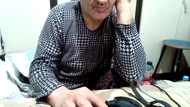 asira39 online show from November 11, 2025, 11:53 pm