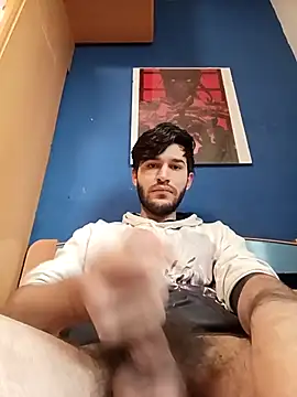 Esti02 online show from November 23, 2025, 8:46 am