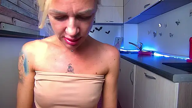 Skinny Nally online show from October 16, 2025, 1:14 am