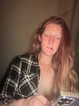 GoldenFlameGoddess online show from April 10, 2026, 4:08 am