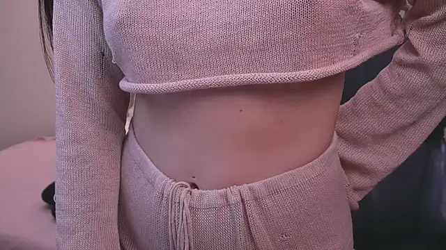 Molly Jons online show from February 3, 2026, 1:05 am