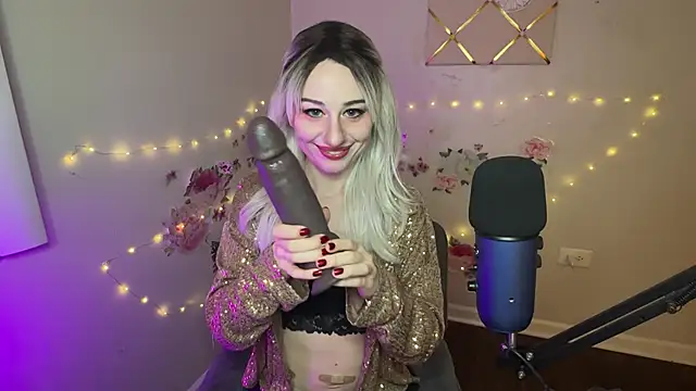 Starr1123 online show from March 7, 2026, 4:41 am