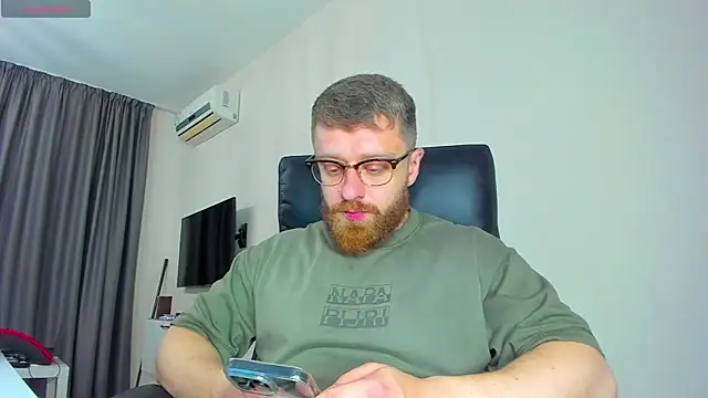 Findom guy online show from March 25, 2026, 6:07 pm