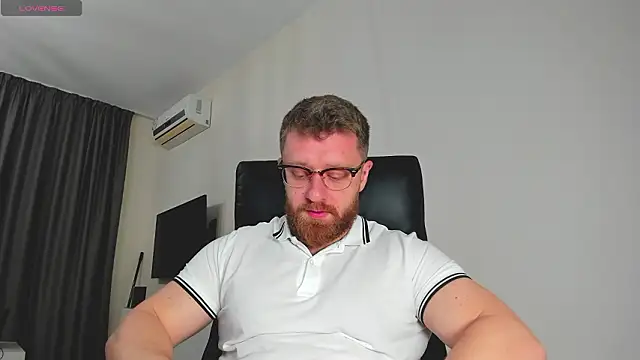 Findom guy online show from March 13, 2026, 8:41 am