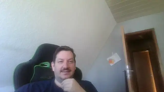 Golffahrer1982 online show from April 11, 2026, 8:18 am