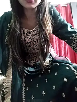 Snapshot of Noor_Darliing chatting on March 19, 2025, 6:34 pm Noor Darliing online show from March 19, 2025, 6:34 pm