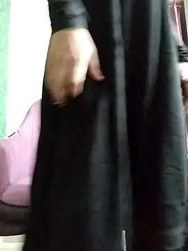 Snapshot of Noor_Darliing chatting on November 27, 2025, 3:34 pm Noor Darliing online show from November 27, 2025, 3:34 pm