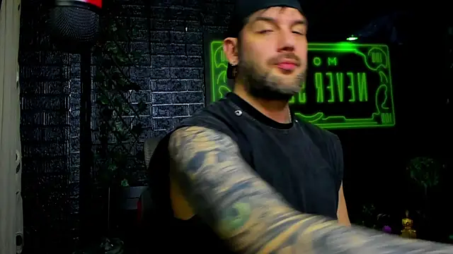 LexXHardy online show from February 19, 2026, 6:38 pm