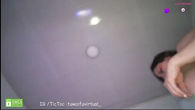 TuWaifuVirtual1 online show from April 8, 2026, 12:23 am