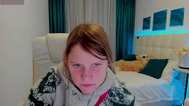 Snapshot of Kathlyn__Heath chatting on March 19, 2025, 6:34 pm Kathlyn Heath online show from March 19, 2025, 6:34 pm