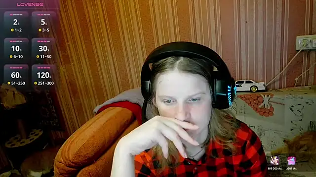 Kathlyn  Heath online show from April 16, 2026, 7:03 pm