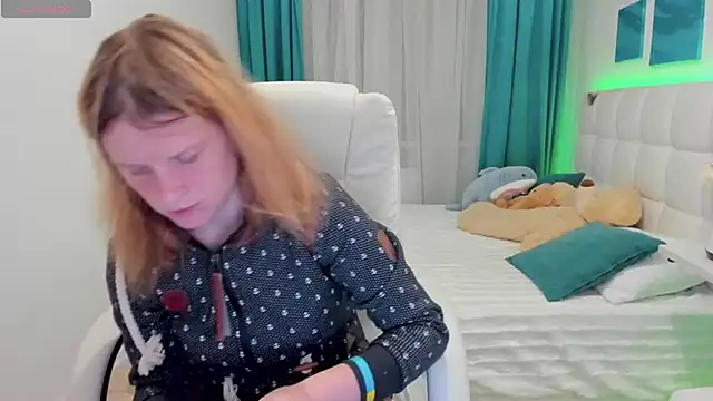 Snapshot of Kathlyn__Heath chatting on November 3, 2025, 6:00 pm Kathlyn Heath online show from November 3, 2025, 6:00 pm