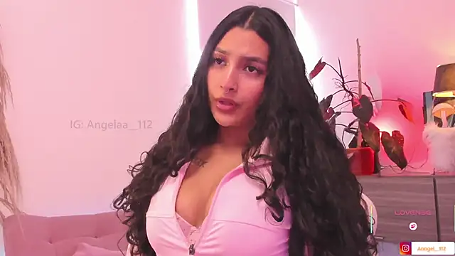 Snapshot of Anngel_1 chatting on March 3, 2026, 4:36 pm Anngel 1 online show from March 3, 2026, 4:36 pm