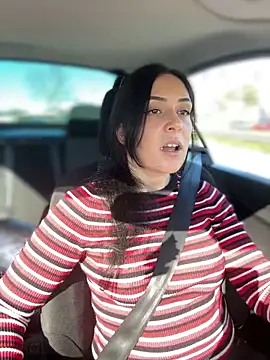 Lilith  D online show from February 3, 2025, 1:40 pm