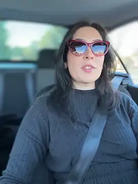 Lilith  D online show from January 31, 2025, 4:17 pm