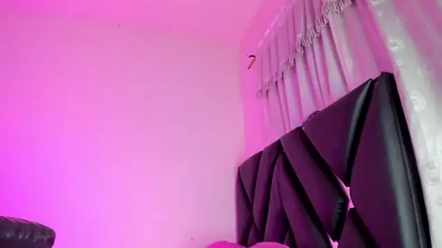 stephany doll  online show from March 29, 2026, 4:03 am