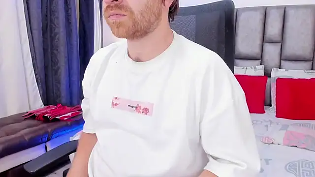 michacosio online show from December 2, 2025, 4:36 am