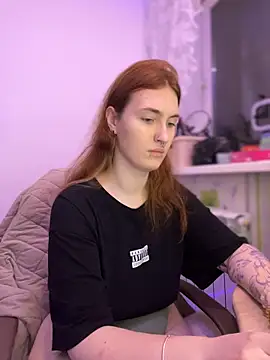 Snapshot of _Chlo__e chatting on November 23, 2025, 2:27 pm Chlo e online show from November 23, 2025, 2:27 pm