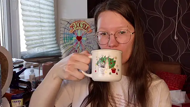 MiriamOr online show from October 11, 2025, 7:53 am