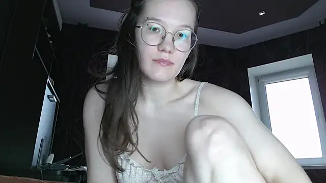 MiriamOr online show from March 14, 2025, 10:29 am