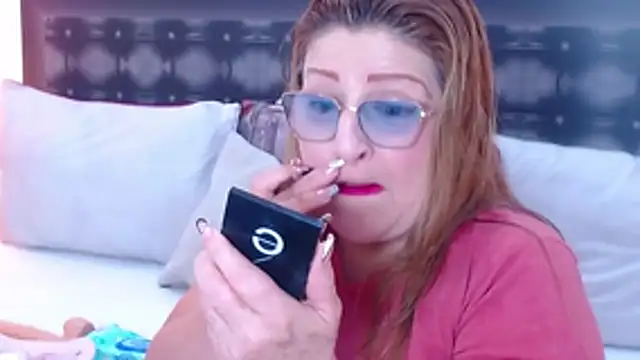 Snapshot of sandra_20 chatting on October 19, 2025, 10:29 am sandra 20 online show from October 19, 2025, 10:29 am
