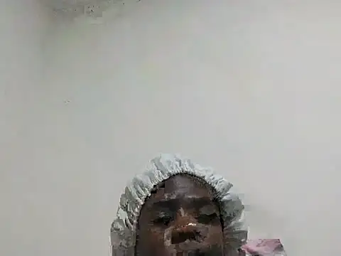 Snapshot of Briana_Wells_ chatting on November 25, 2025, 1:50 am Briana Wells online show from November 25, 2025, 1:50 am