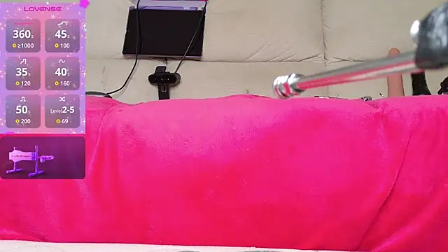 Ashley-Jack online show from January 19, 2026, 8:07 am