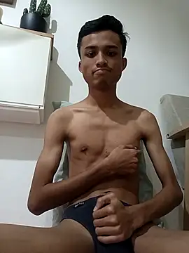 Hunter Hault online show from September 20, 2025, 5:07 pm