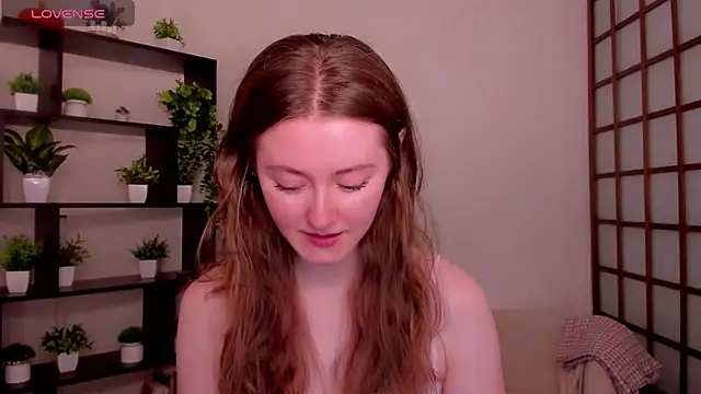 KateCuddle online show from June 22, 2026, 2:28 am