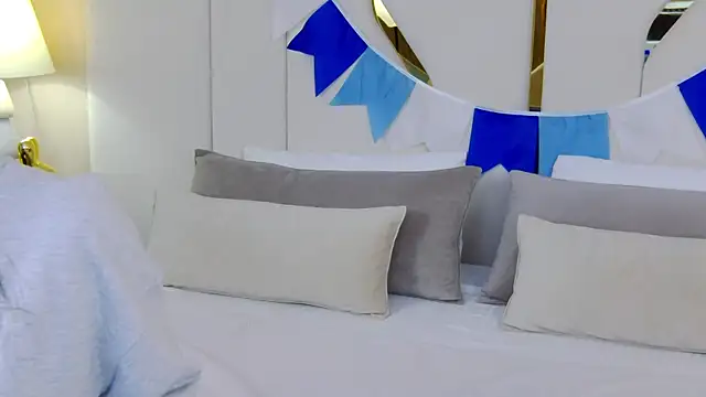 Betty Bridge online show from September 23, 2025, 6:31 am