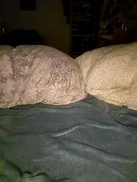 Jessica Dave online show from November 11, 2025, 10:15 pm