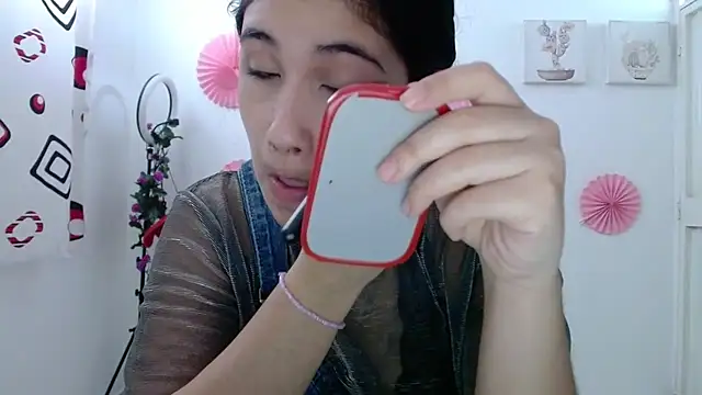 InocentHeaven1 online show from October 30, 2025, 12:14 pm