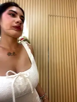 clarachanelricek online show from October 6, 2025, 7:36 pm