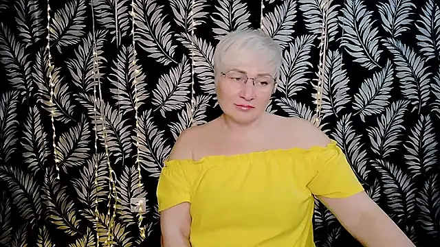 Olivia playful online show from April 17, 2026, 11:24 am