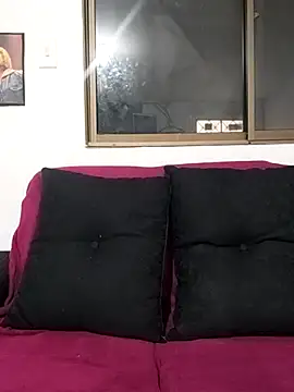 Snapshot of BonnieStardust chatting on March 17, 2025, 2:01 pm BonnieStardust online show from March 17, 2025, 2:01 pm