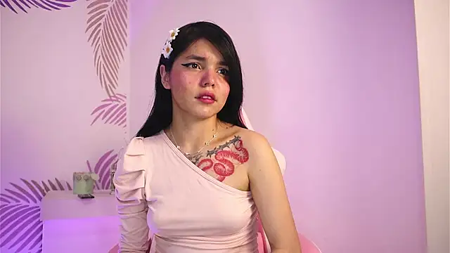 dianebleu online show from September 11, 2025, 4:12 am