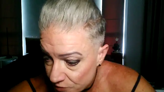 Devon2020 online show from December 16, 2025, 9:57 am