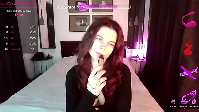 RinaDevil online show from April 8, 2026, 7:43 am