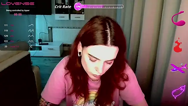 RinaDevil online show from December 5, 2025, 4:27 pm