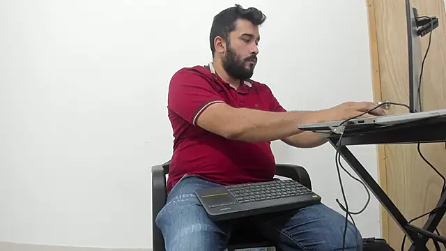 isearchcompany online show from October 14, 2025, 5:13 pm