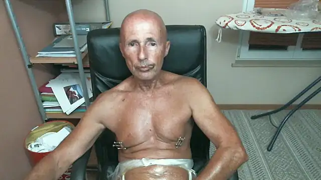 olibrius71 online show from September 21, 2025, 7:52 pm