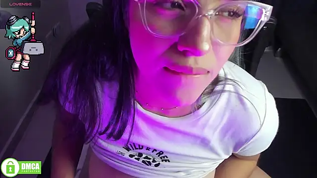 Roxy clark online show from May 16, 2026, 10:36 am