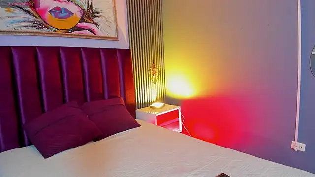 LauraAristizabal online show from March 14, 2026, 12:22 pm